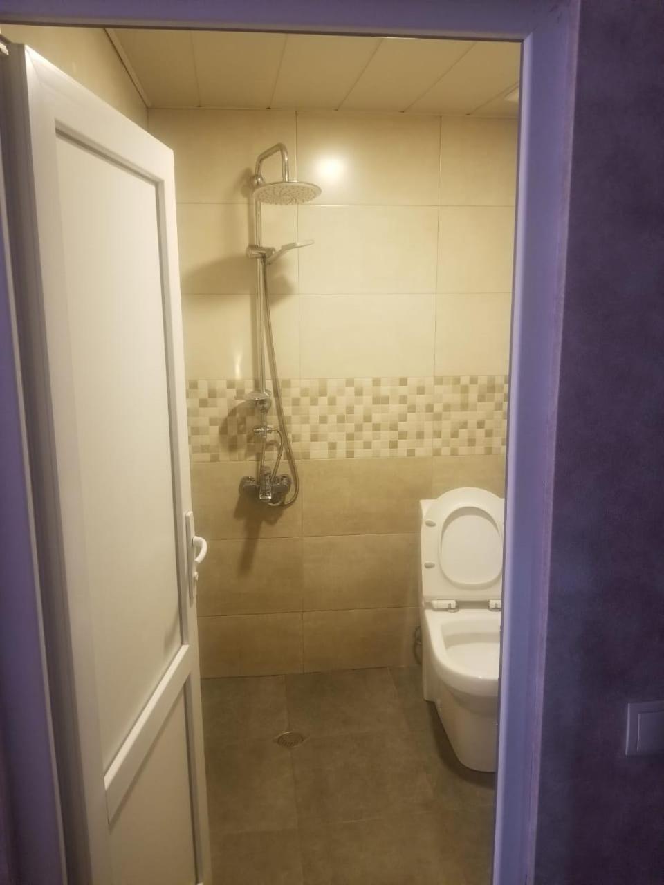 Guesthouse Ori Beli In Местия Екстериор снимка